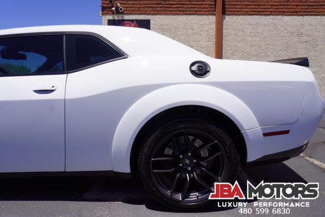 Photo of 2022 White Dodge Challenger