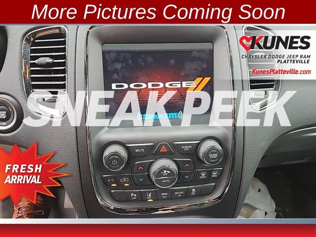 Photo of 2018 Octane Red Pearlcoat Dodge Durango