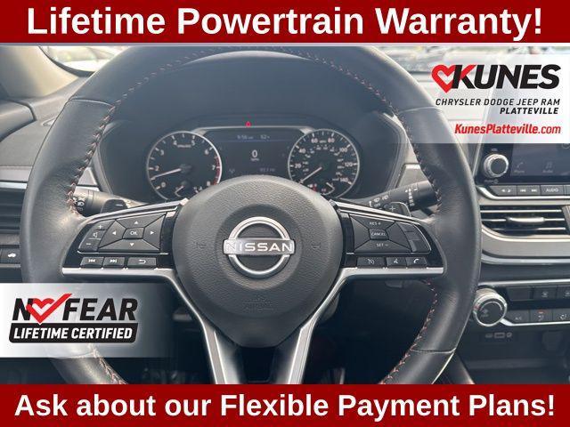 Photo of 2024 Gray Sky Pearl Nissan Altima