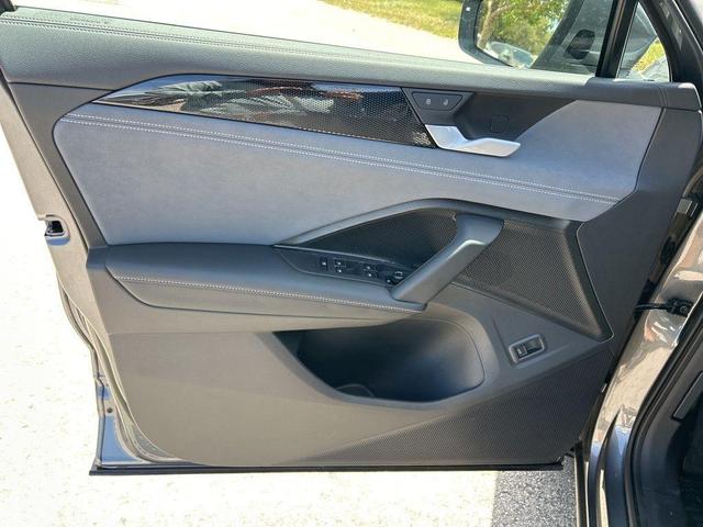 Photo of 2025 Platinum Gray Metallic Volkswagen Tiguan