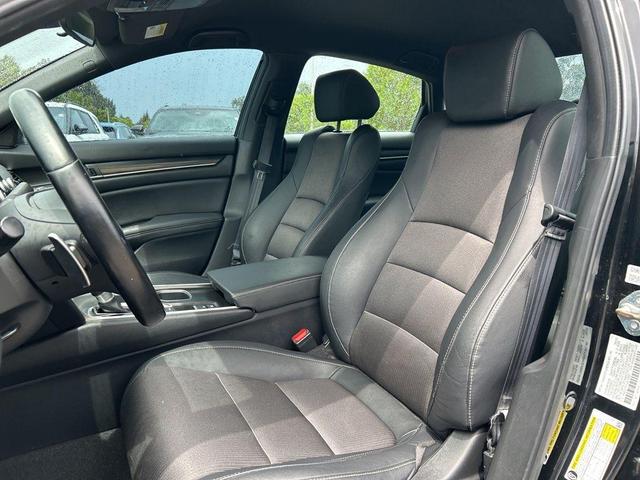 Photo of 2020 Crystal Black Pearl Honda Accord