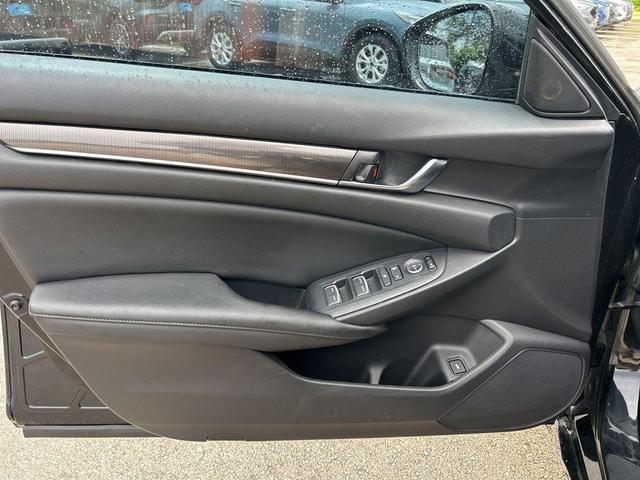 Photo of 2020 Crystal Black Pearl Honda Accord