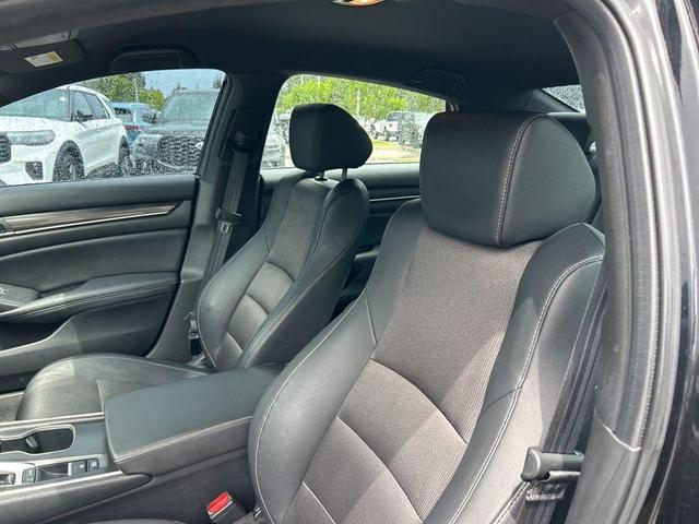 Photo of 2020 Crystal Black Pearl Honda Accord