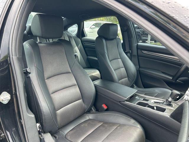 Photo of 2020 Crystal Black Pearl Honda Accord