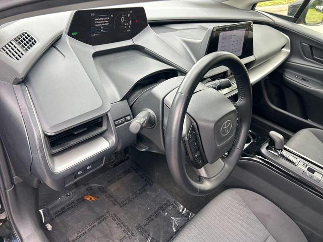 Photo of 2024 Midnight Black Metallic Toyota Prius