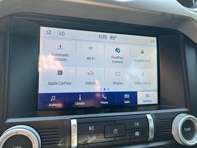 Photo of 2023 Oxford White Ford Mustang