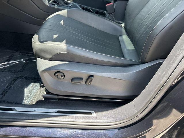Photo of 2023 Deep Black Pearl Effect Volkswagen Tiguan