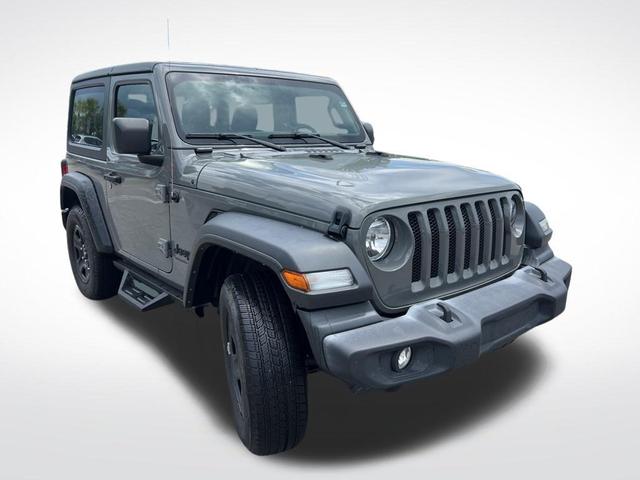 Photo of 2022 Sting Gray Clearcoat Jeep Wrangler