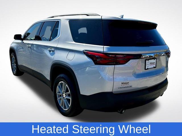 Photo of 2022 Silver Ice Metallic Chevrolet Traverse