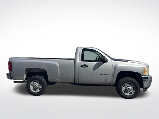 Photo of 2011 Sheer Silver Metallic Chevrolet Silverado 2500