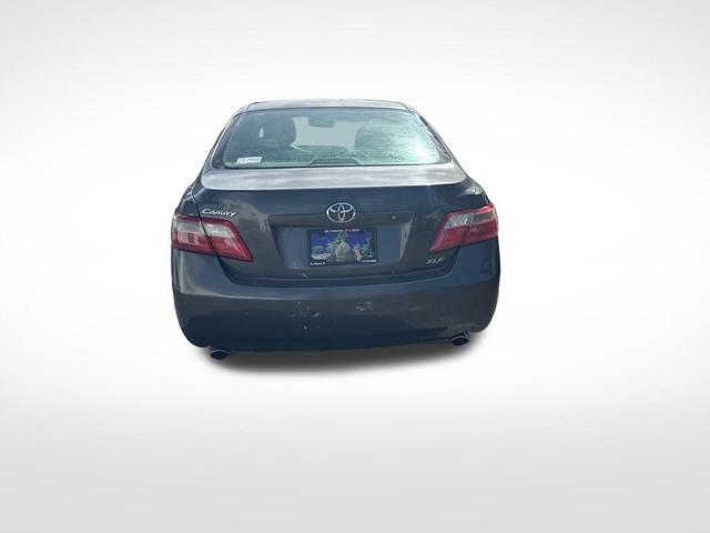 Photo of 2007 Gray Toyota Camry