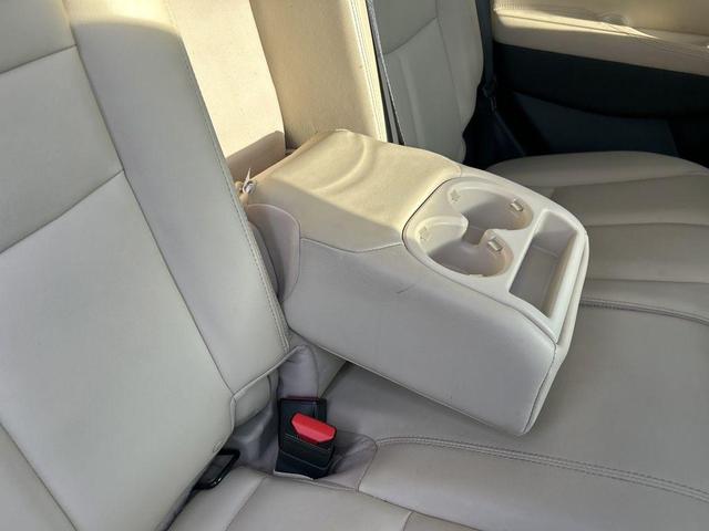 Photo of 2023 Pearl White Tri-Coat Nissan Murano