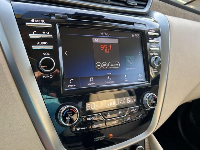 Photo of 2023 Pearl White Tri-Coat Nissan Murano