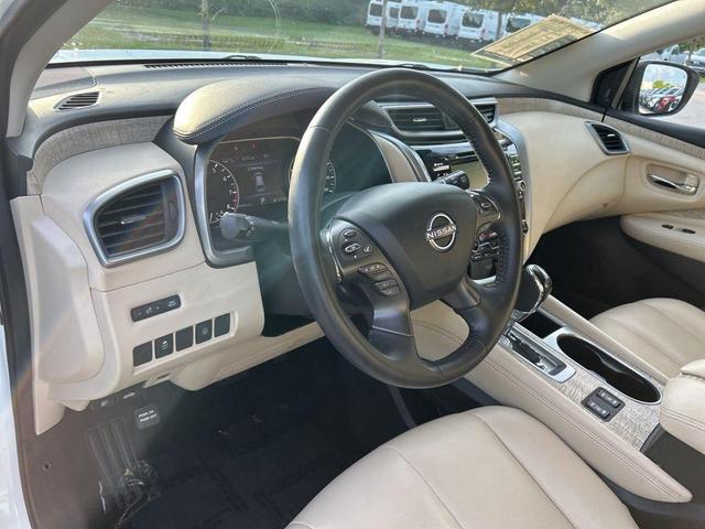 Photo of 2023 Pearl White Tri-Coat Nissan Murano