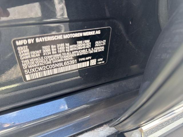 Photo of 2022 Arctic Gray Metallic BMW X7