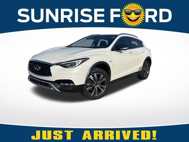 2017 Infiniti QX30