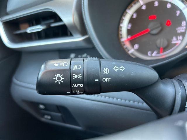 Photo of 2022 Gray Toyota Highlander