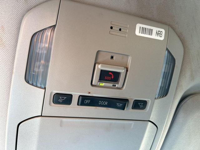 Photo of 2022 Gray Toyota Highlander