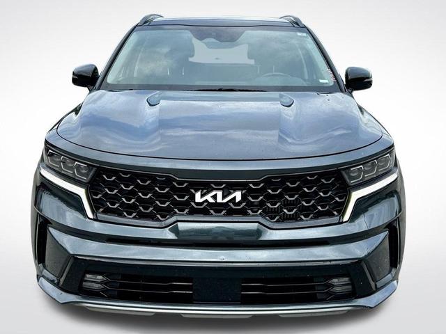 Photo of 2023 Gravity Gray Kia Sorento
