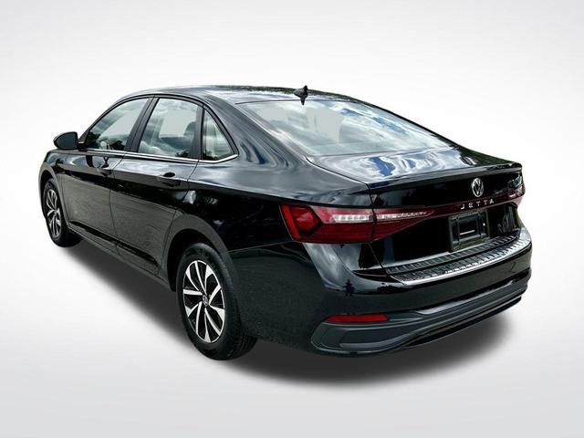 Photo of 2025 Deep Black Pearl Effect Volkswagen Jetta