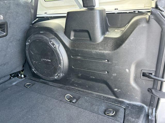 Photo of 2022 Bright White Clearcoat Jeep Wrangler Unlimited
