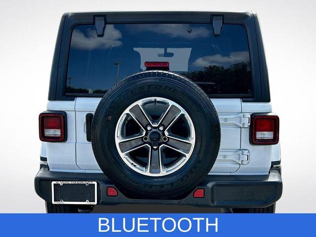 Photo of 2022 Bright White Clearcoat Jeep Wrangler Unlimited