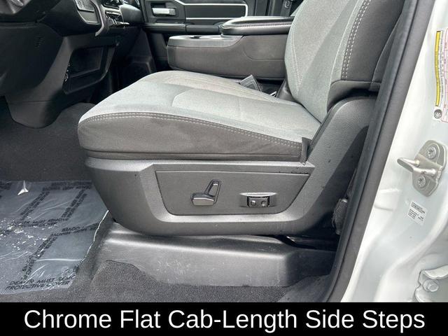Photo of 2024 Bright White Clearcoat RAM 2500