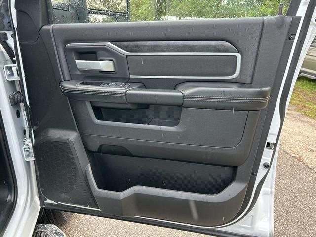 Photo of 2024 Bright White Clearcoat RAM 2500