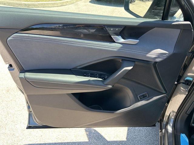 Photo of 2025 Platinum Gray Metallic Volkswagen Tiguan