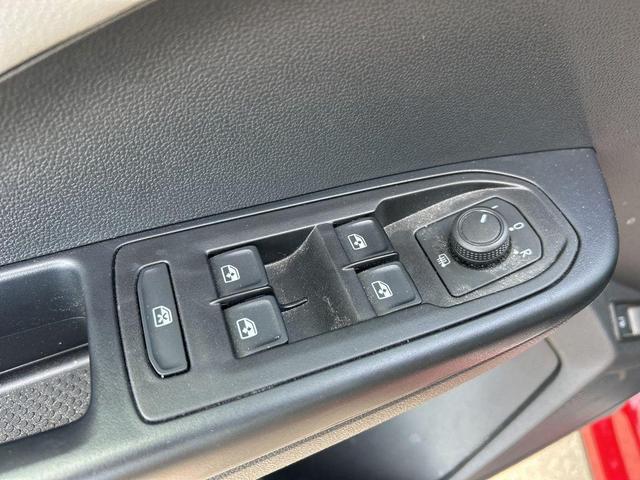 Photo of 2024 Kings Red Volkswagen Taos