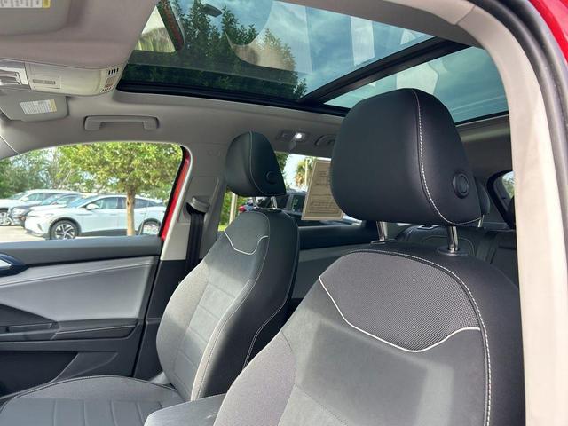 Photo of 2024 Kings Red Volkswagen Taos
