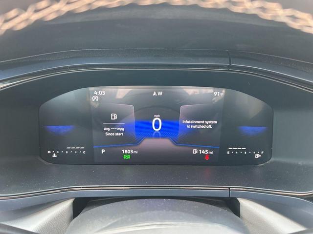 Photo of 2024 Kings Red Volkswagen Taos