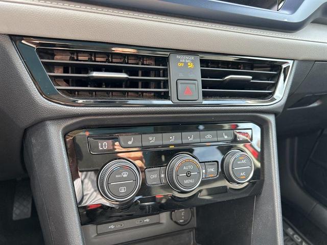 Photo of 2024 Kings Red Volkswagen Taos