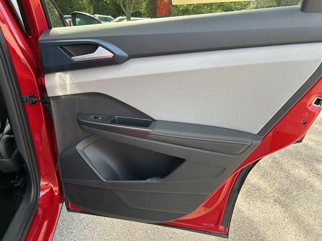Photo of 2024 Kings Red Volkswagen Taos