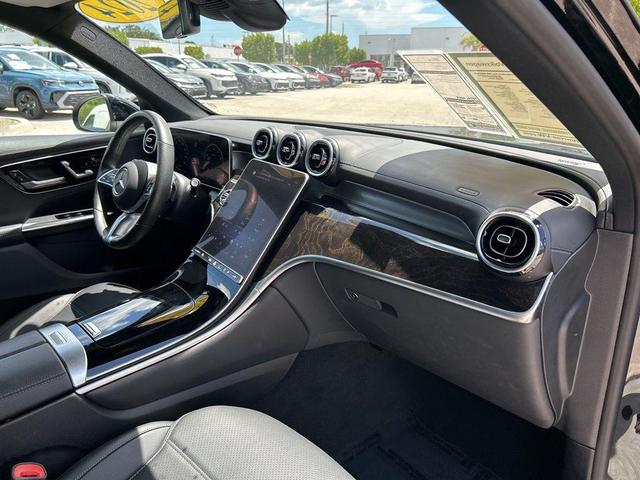 Photo of 2024 Black Mercedes-Benz GLC 300
