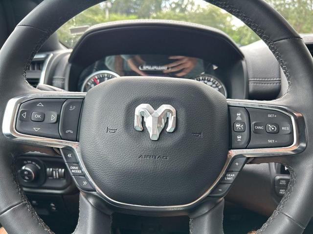 Photo of 2025 Bright White Clearcoat RAM 1500