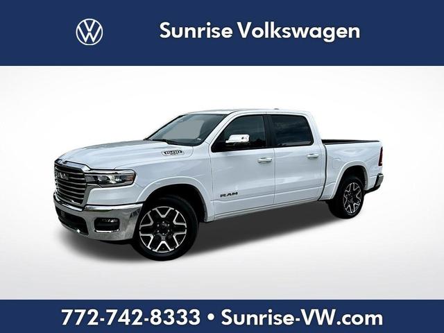 Photo of 2025 Bright White Clearcoat RAM 1500