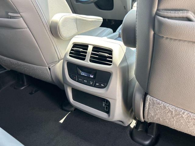 Photo of 2021 Steel Sapphire Metallic Honda Pilot