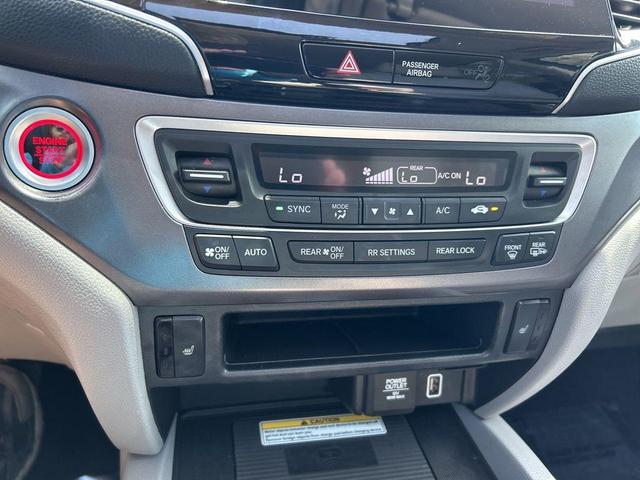 Photo of 2021 Steel Sapphire Metallic Honda Pilot