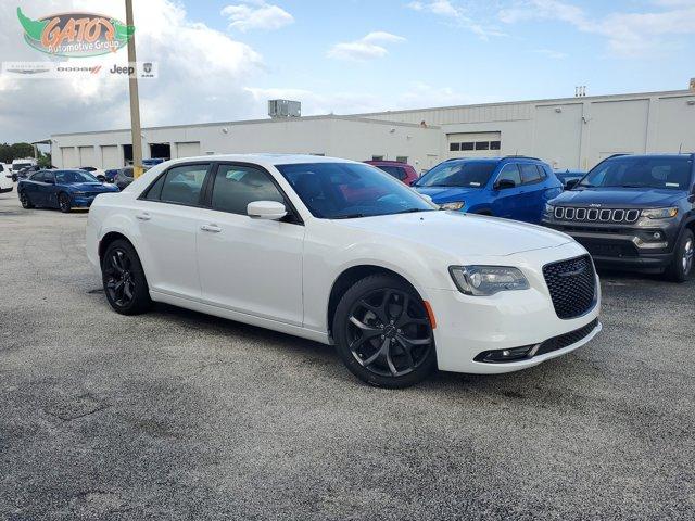 2023 Chrysler 300