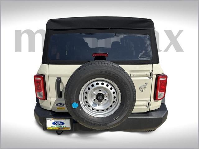 Photo of 2025 Desert Sand Ford Bronco