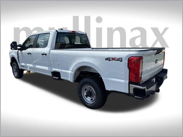 Photo of 2025 Oxford White Ford F-350