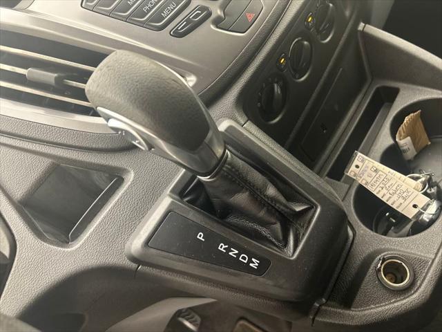 Photo of 2018 Oxford White Ford Transit-350