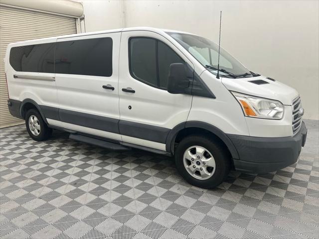 Photo of 2018 Oxford White Ford Transit-350
