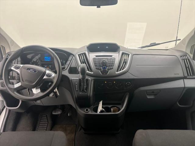 Photo of 2018 Oxford White Ford Transit-350