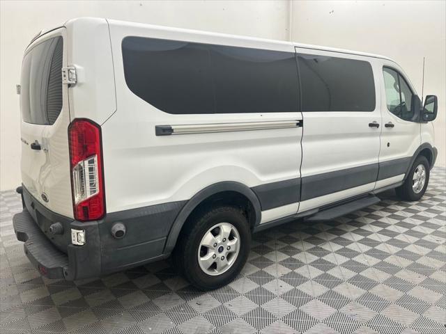 Photo of 2018 Oxford White Ford Transit-350