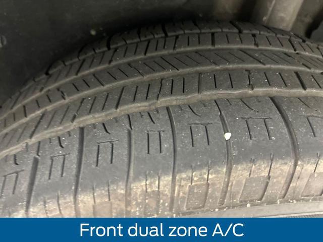 Photo of 2021 Magnetic Gray Metallic/Ice Edge Roof Toyota RAV4