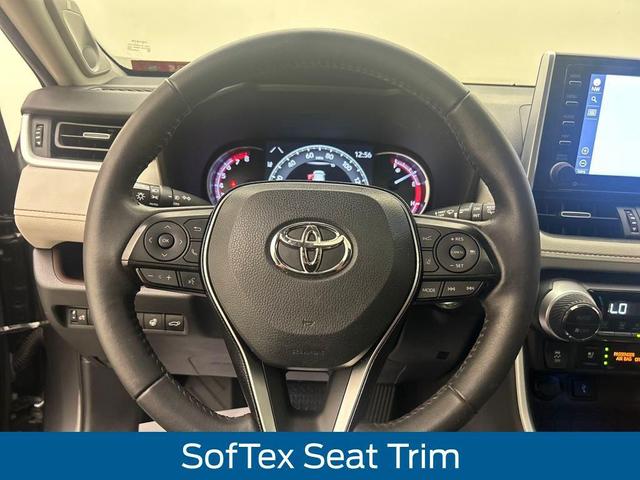 Photo of 2021 Magnetic Gray Metallic/Ice Edge Roof Toyota RAV4