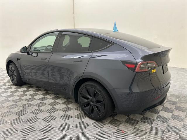 Photo of 2025 White Tesla Model Y
