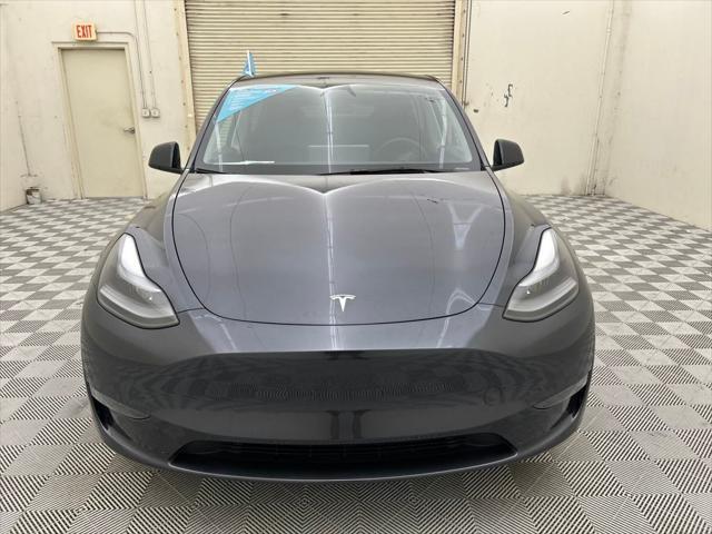 Photo of 2025 White Tesla Model Y